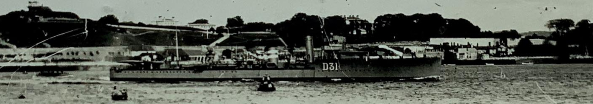 WWI period Voyager destroyer D31 battleship postcard